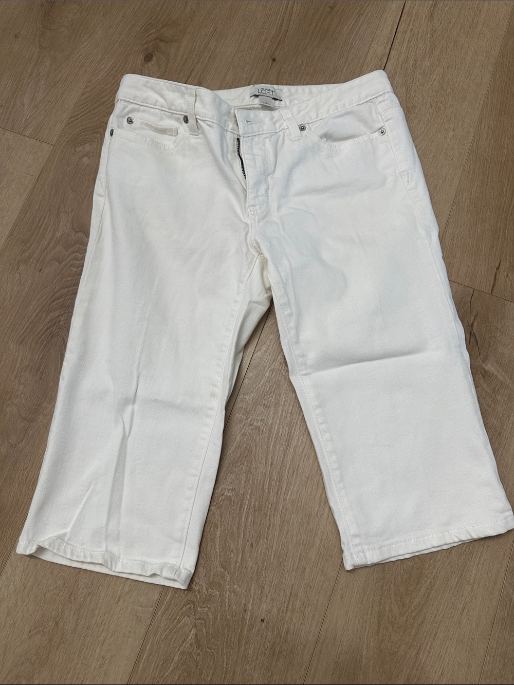 LOFT White Women’s Cropped Capris